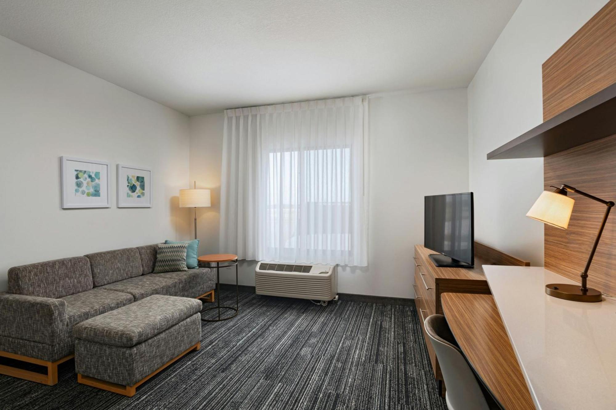 Towneplace Suites By Marriott Ames Exterior foto