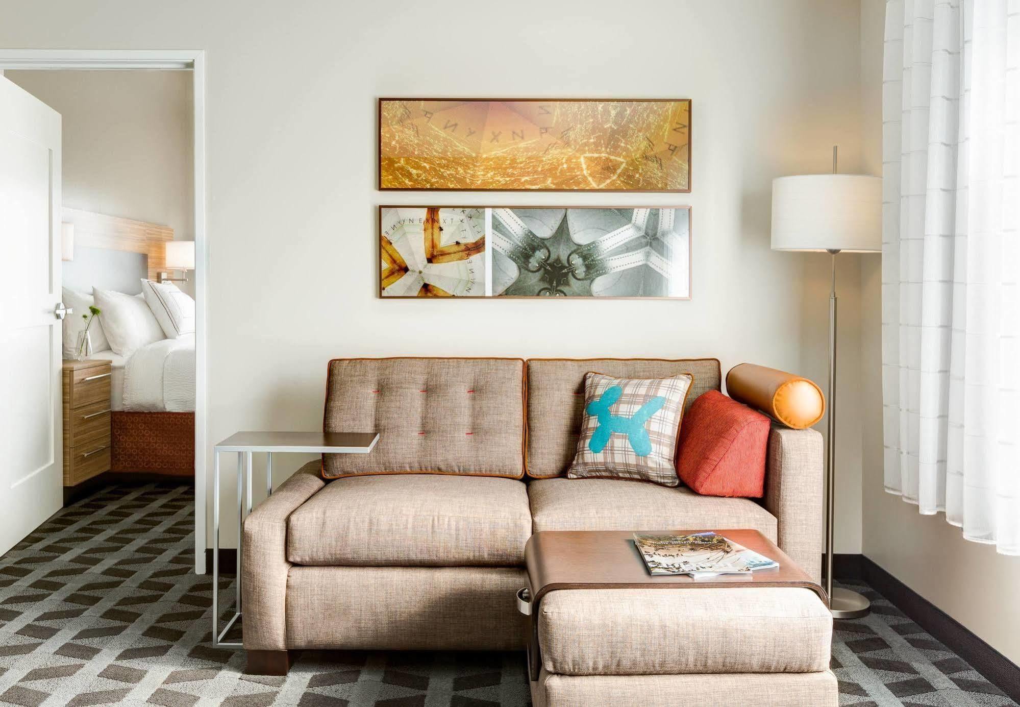 Towneplace Suites By Marriott Ames Exterior foto