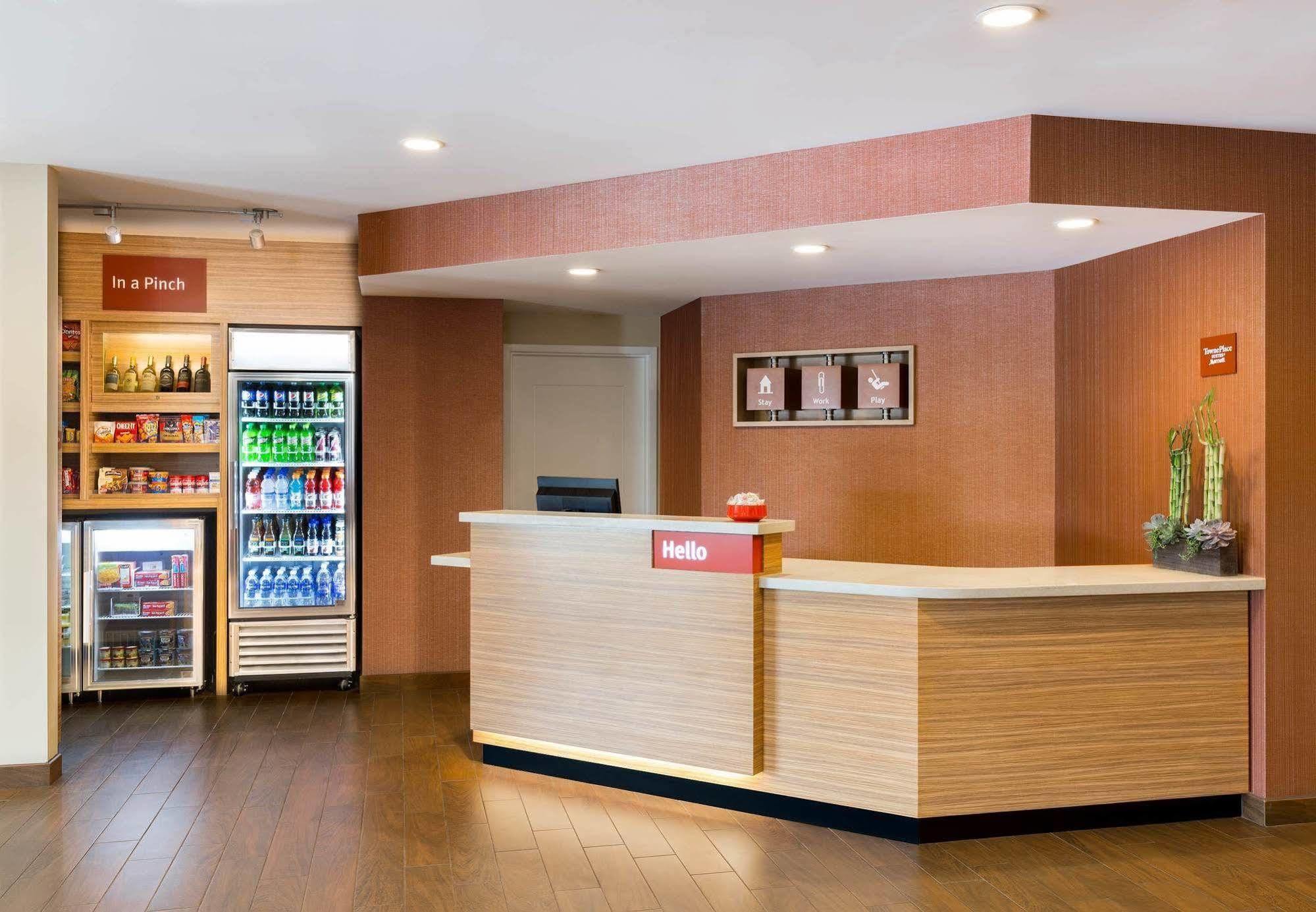 Towneplace Suites By Marriott Ames Exterior foto