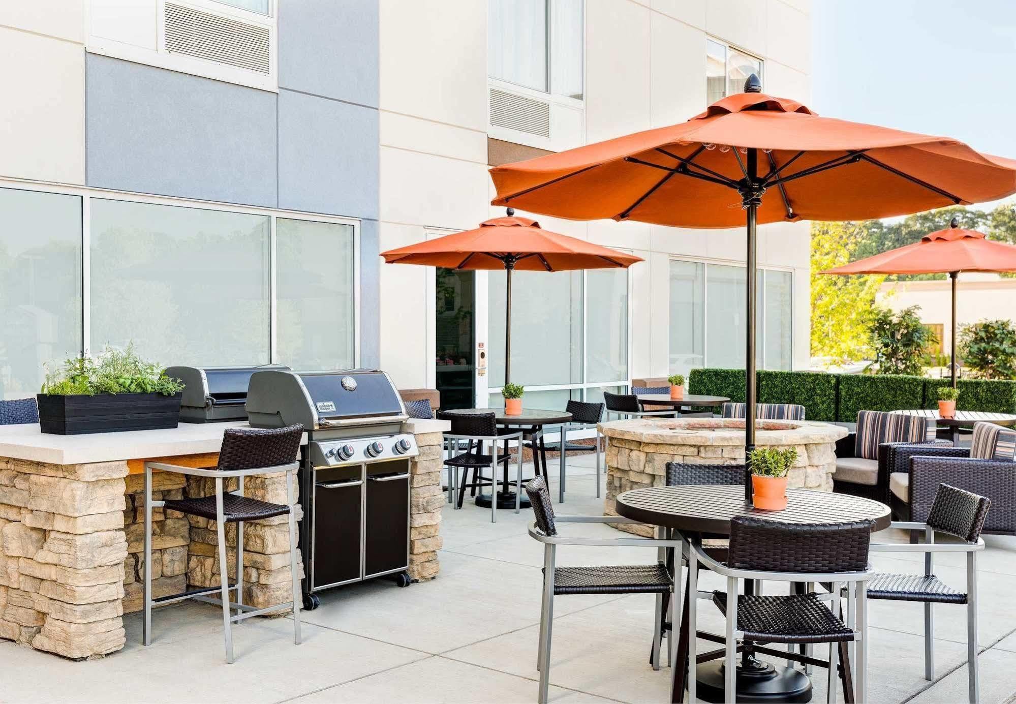 Towneplace Suites By Marriott Ames Exterior foto
